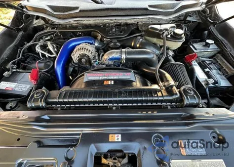 2004 Ford Excursion Eddie Bauer z USA, uszkodzony, nr VIN 1FMSU45P14EA06923